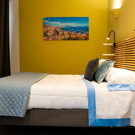 Real Passeggio Di 4* 나폴리